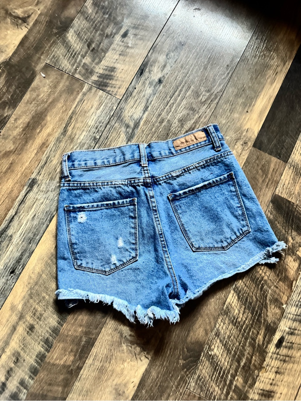Frayed Hem Light Blue Denim Jean Shorts - Picture 5 of 5